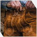 Lederhose Flachau En Cuir Véritable - Pantalon Traditionnel Bavarois Avec Bretelles Pour Oktoberfest, Soirée à Thème (Taille 2XL/56) - 8